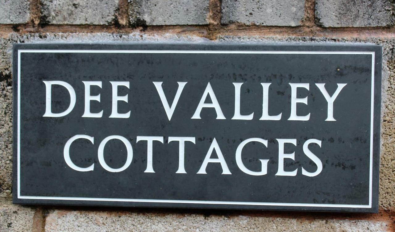 Dee Valley Cottages Llangollen Exterior photo